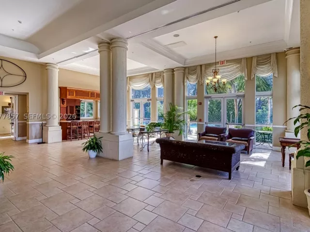 2-bedroom condo for sale in Sunny Isles Beach - 17100 N Bay Rd 1810 - MondialRealty