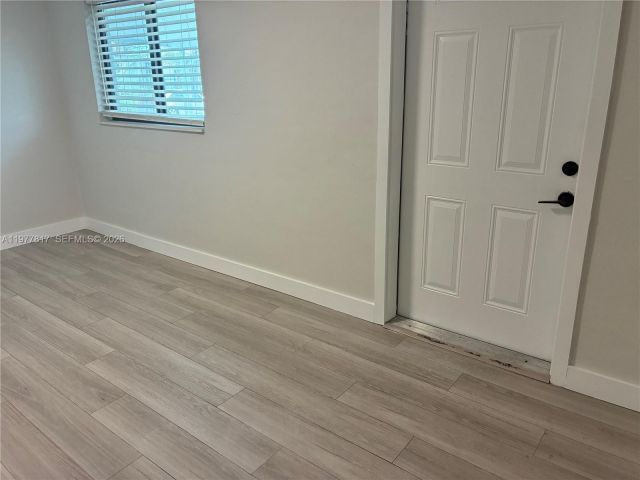 3-bedroom home for rent in North Miami Beach - 490 NE 170th St - MondialRealty