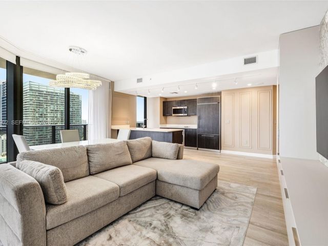 Apartment for rent  Unit #2303 - photo 7517185