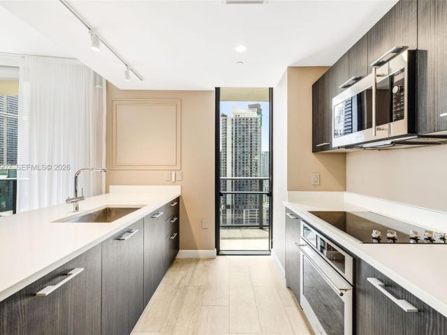 Apartment for rent  Unit #2303 - photo 7517191