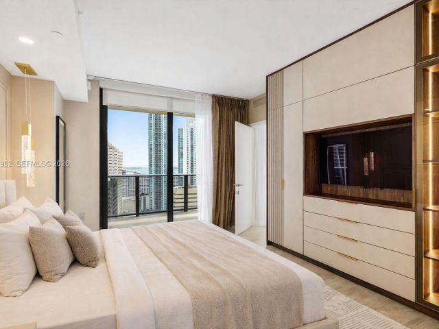 Apartment for rent  Unit #2303 - photo 7517205