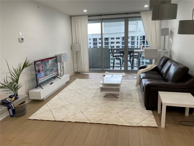 Apartment for rent  Unit #1566S - photo 7508014