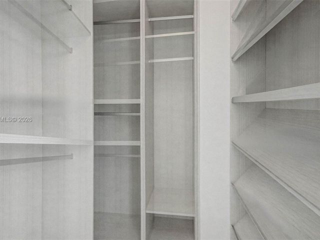 Apartment for sale  Unit #904 - photo 7498141