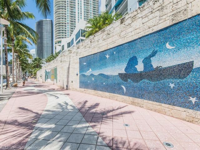 Apartment for rent  Unit #2415 - photo 7487245