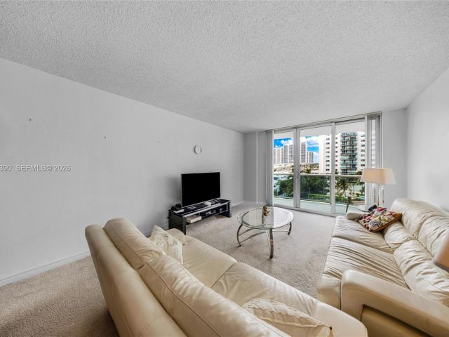 Apartment for sale  Unit #502 - photo 7491937