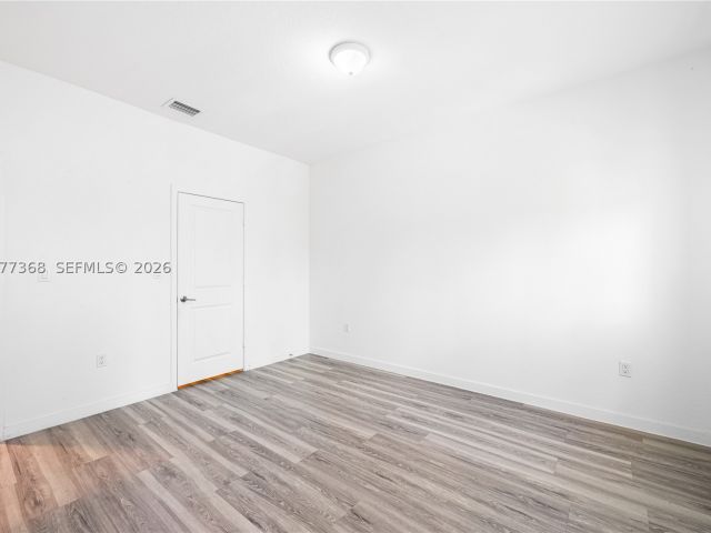 4-bedroom home for sale in Miami - 13324 SW 250th St - MondialRealty
