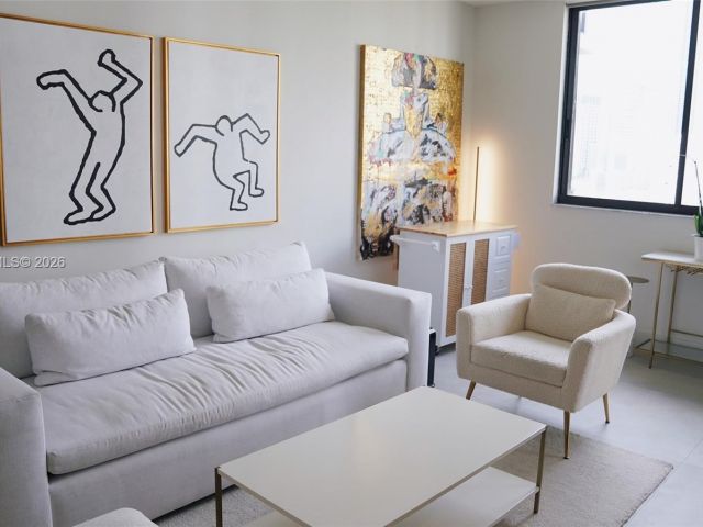 Apartment for sale  Unit #1711 - photo 7469790