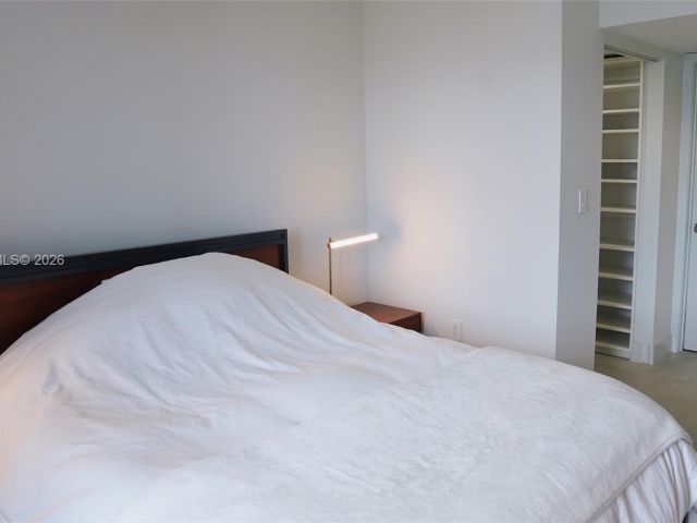 Apartment for sale  Unit #1711 - photo 7469804