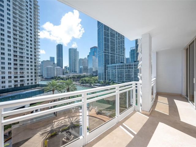 Apartment for sale  Unit #901 - photo 7471730