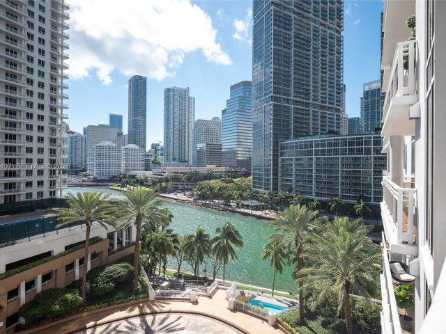 Apartment for sale  Unit #901 - photo 7471746