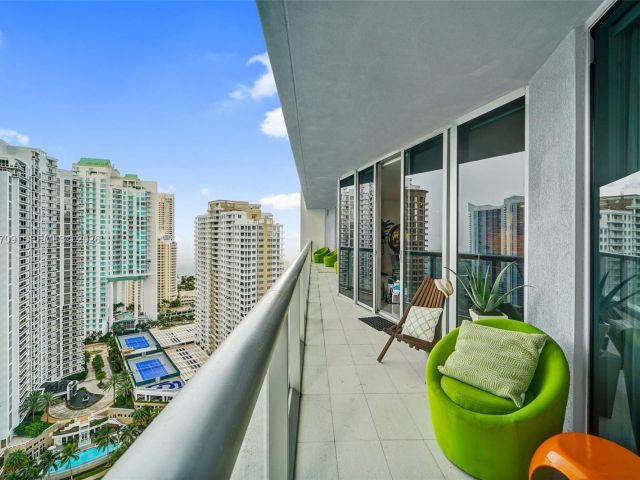 Apartment for rent  Unit #2804 - photo 7510847