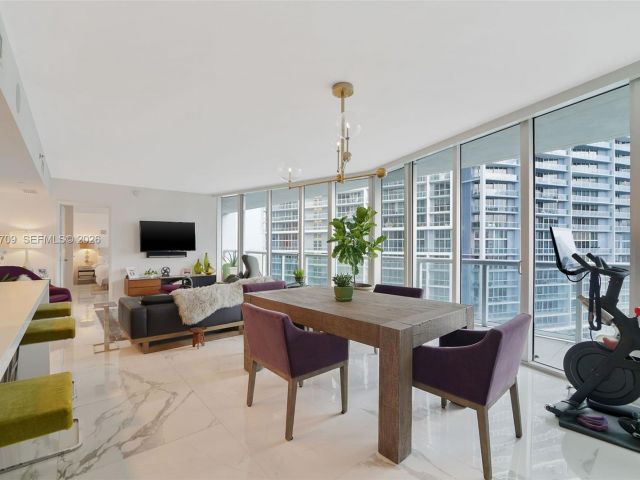 Apartment for rent  Unit #2804 - photo 7510849