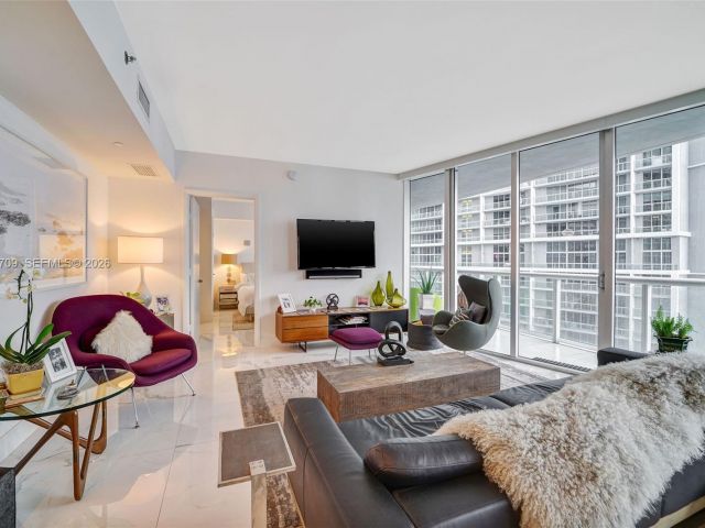 Apartment for rent  Unit #2804 - photo 7510850