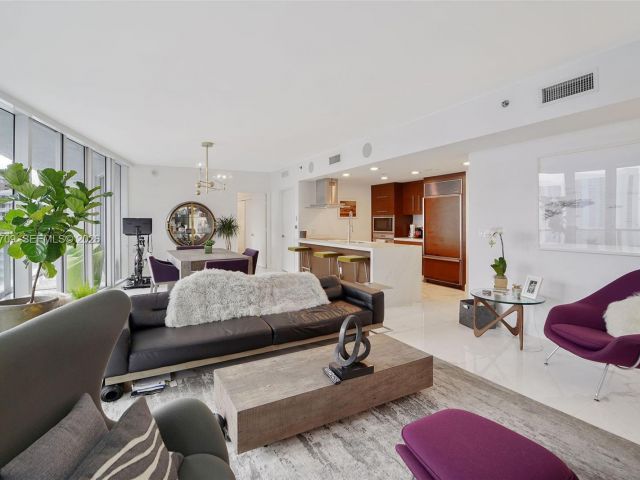 Apartment for rent  Unit #2804 - photo 7510852