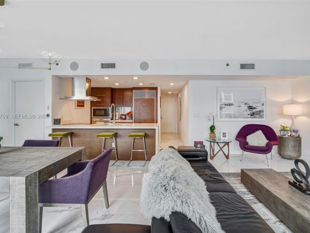 Apartment for rent  Unit #2804 - photo 7510853