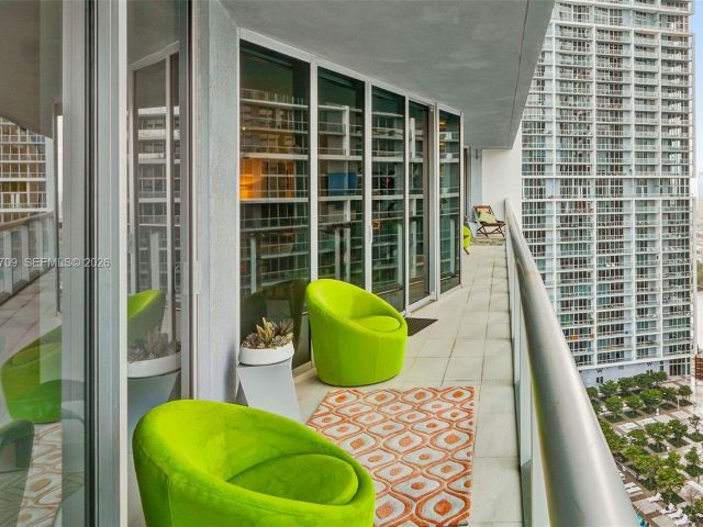 Apartment for rent  Unit #2804 - photo 7510857