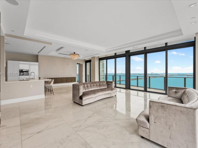 Apartment for rent  Unit #4104 - photo 7493395