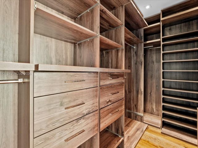 Apartment for rent  Unit #4104 - photo 7493410