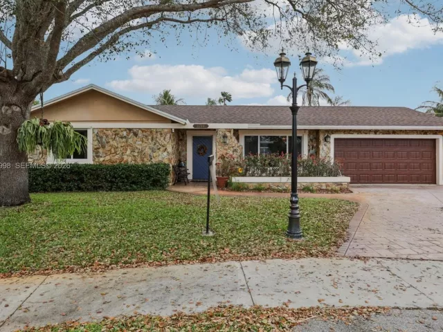 Home for sale at 11744 SW 53rd Ct - photo 7450921