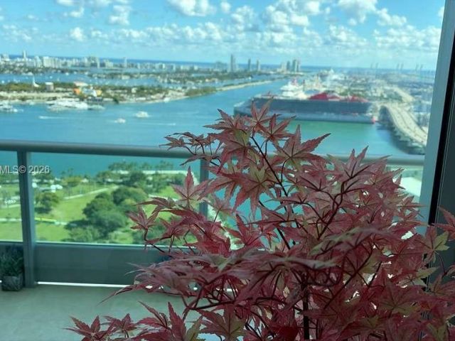 Apartment for sale  Unit #3704 - photo 7467351