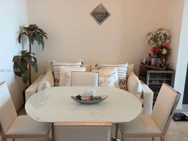 Apartment for sale  Unit #3704 - photo 7467355