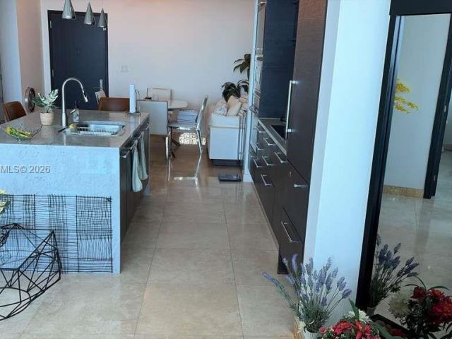 Apartment for sale  Unit #3704 - photo 7467356