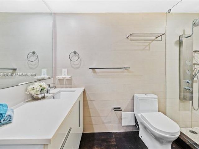 Apartment for rent  Unit #1407 - photo 7527583