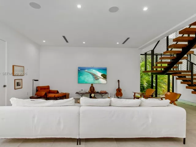 4-bedroom home for sale in Miami - 2225 SW 18th Ave - MondialRealty