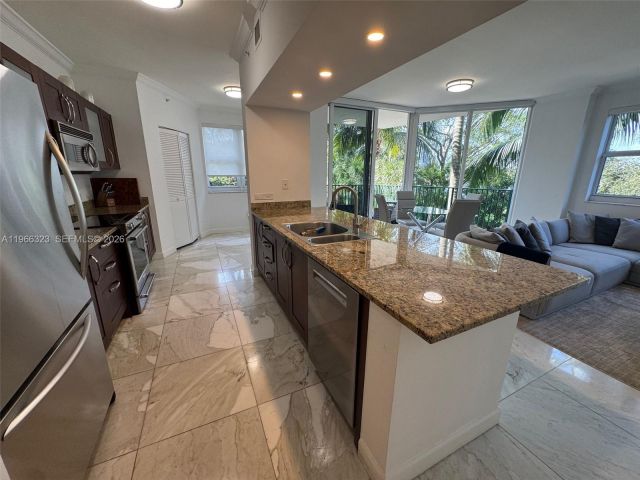 Apartment for rent  Unit #208 - photo 7506543