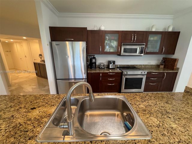 Apartment for rent  Unit #208 - photo 7506547