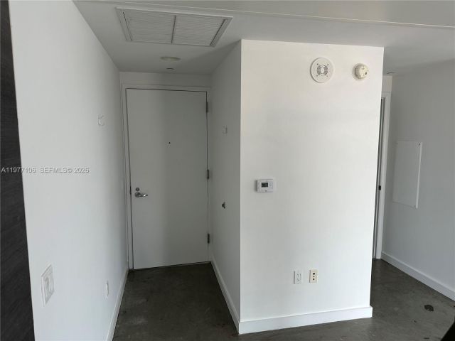 Apartment for rent  Unit #1410 - photo 7467817