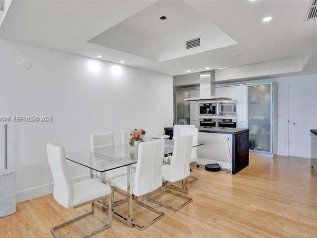 Apartment for sale  Unit #1202 - photo 7496619