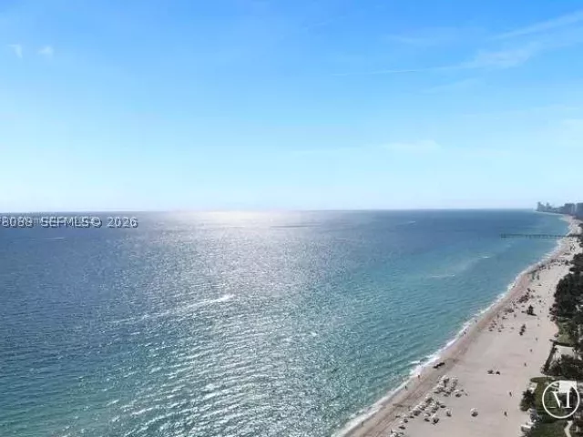 2-bedroom condo for sale in Sunny Isles Beach - 18201 Collins Ave 1202 - MondialRealty