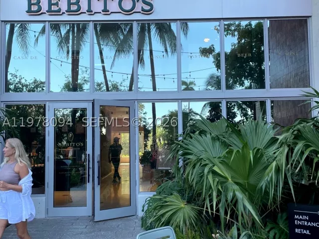2-bedroom condo for rent in Miami Beach - 1500 Bay Rd 524S - MondialRealty
