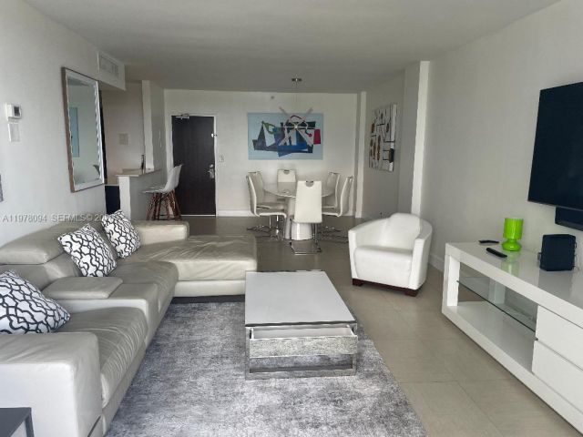 Apartment for rent  Unit #524S - photo 7508072