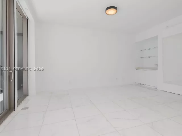 3-bedroom condo for sale in Sunny Isles Beach - 18975 Collins Ave 801 - MondialRealty