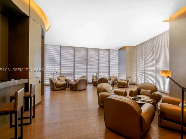 3-bedroom condo for sale in Sunny Isles Beach - 18975 Collins Ave 801 - MondialRealty