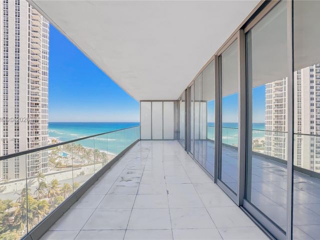 Apartment for sale  Unit #801 - photo 7495662