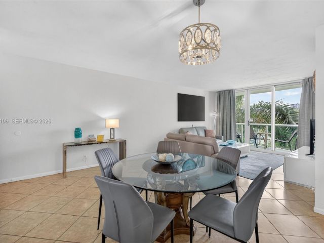 Apartment for rent  Unit #4R - photo 7479245