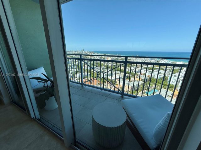 Apartment for rent  Unit #3007 - photo 7511462