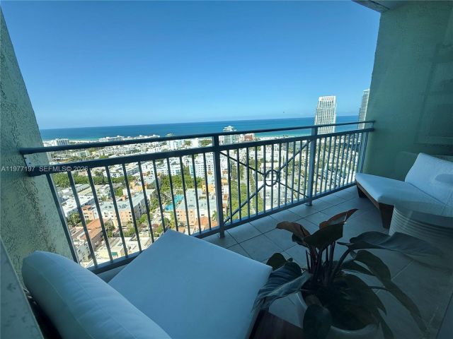 Apartment for rent  Unit #3007 - photo 7511467