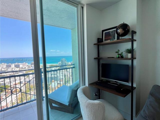 Apartment for rent  Unit #3007 - photo 7511468