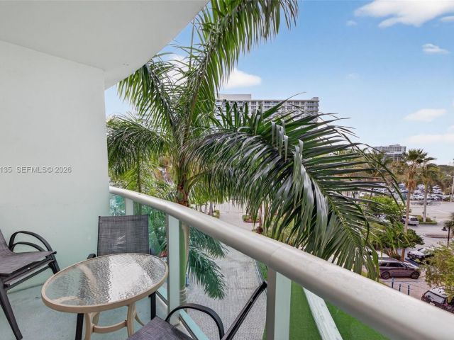 Apartment for rent  Unit #4R - photo 7524997