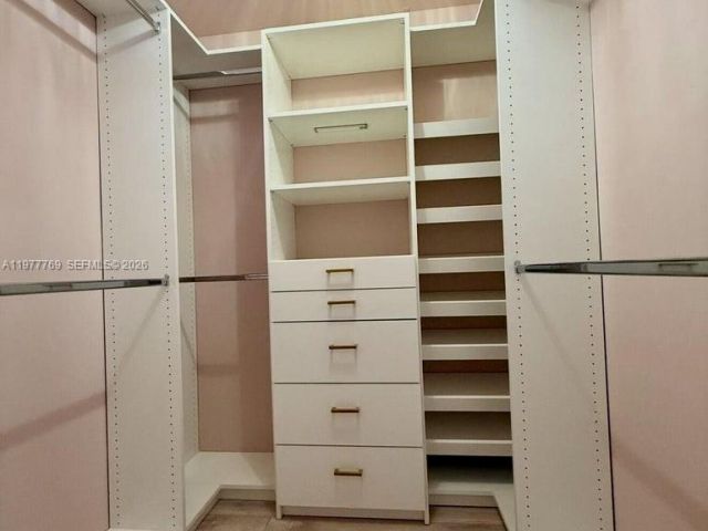 Home for sale at 1035 NW 2nd Ave - photo 7483169