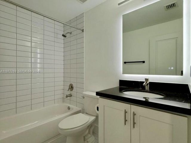 Home for sale at 1035 NW 2nd Ave - photo 7483172