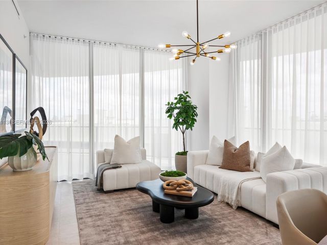 Apartment for rent  Unit #901 - photo 7504909