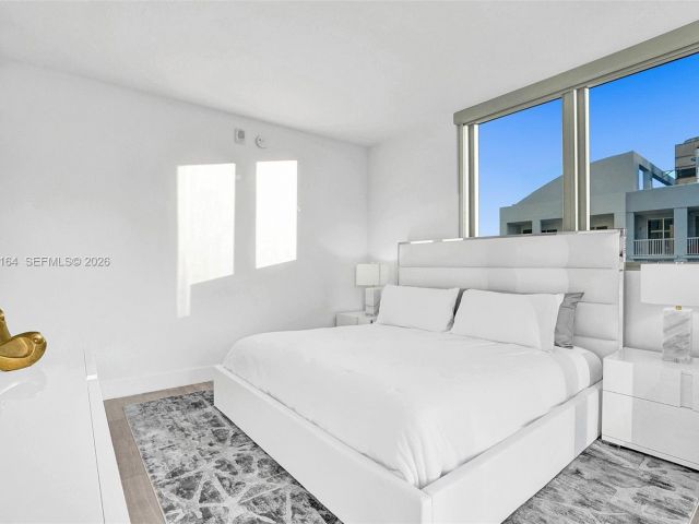 Apartment for rent  Unit #2702 - photo 7509809