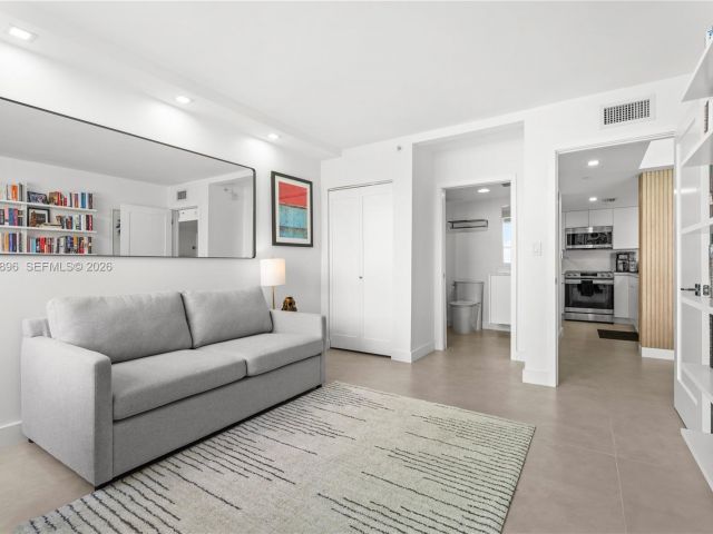 Apartment for sale  Unit #2303 - photo 7508665