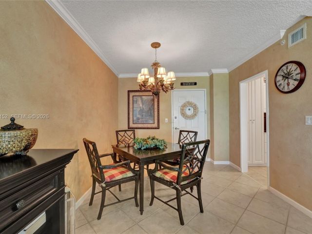 Apartment for rent  Unit #1510 - photo 7477508