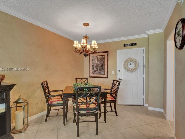 Apartment for rent  Unit #1510 - photo 7477509